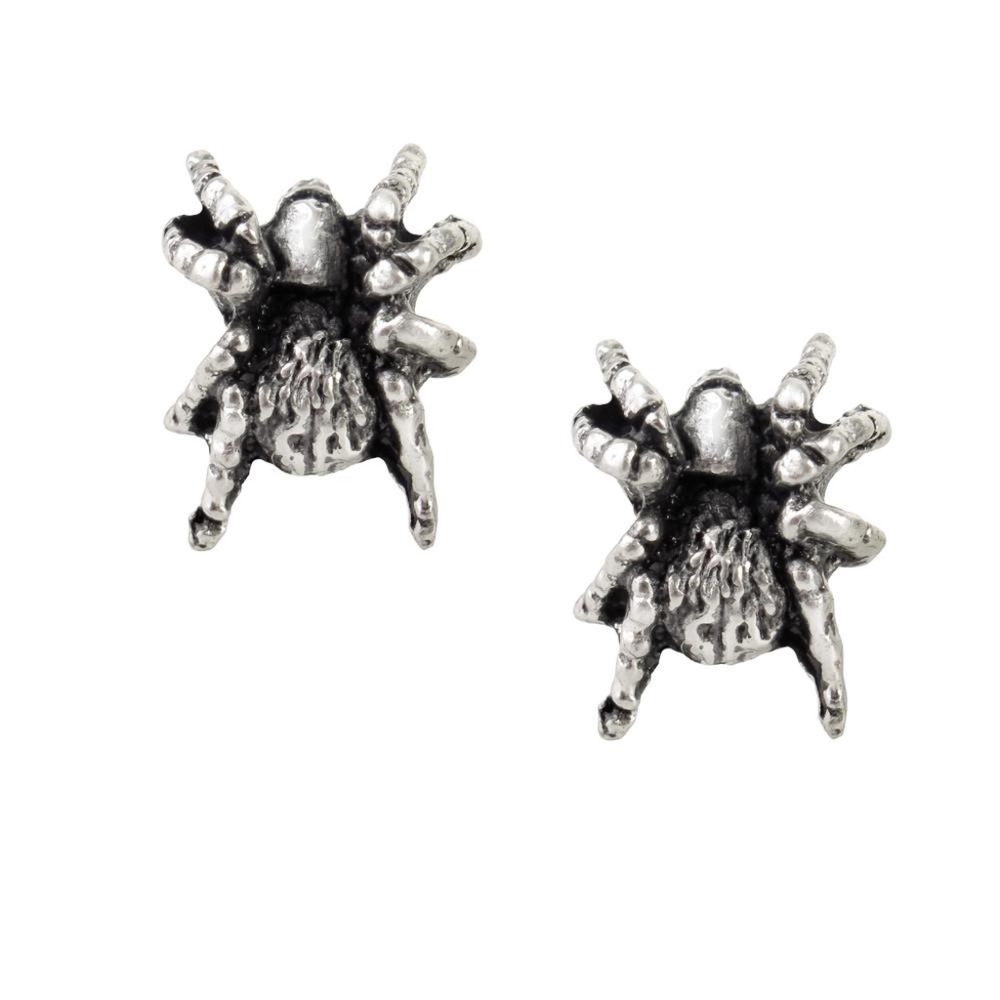 Black widow studs earrings